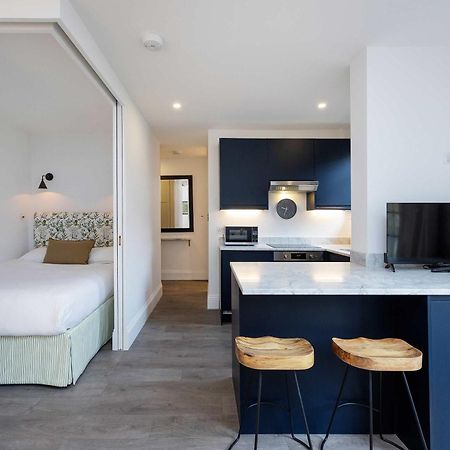 Veeve - A Sumptuous Studio London Exterior foto